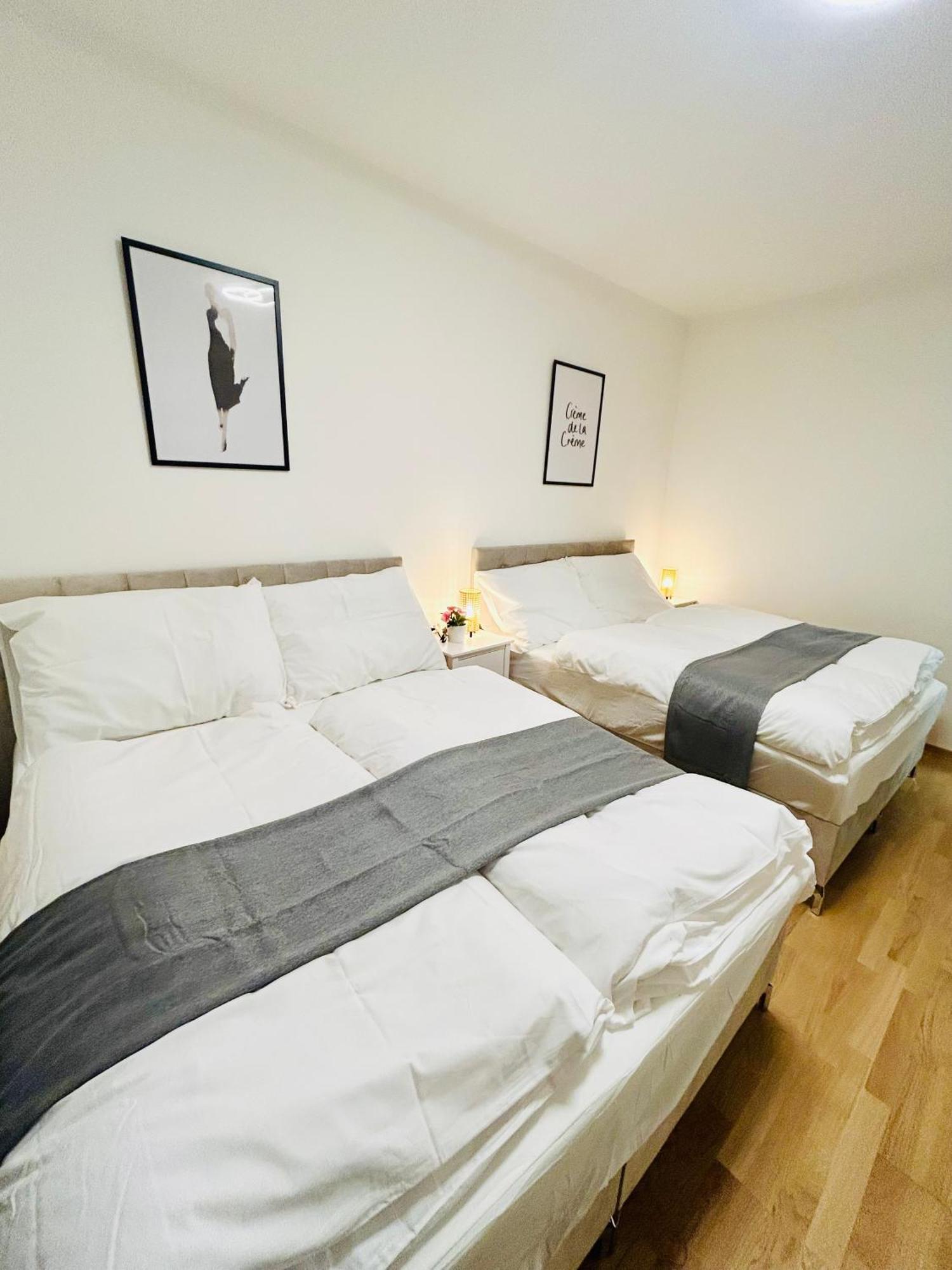 Appartamento New Luxury At Andel Metro Station Praga